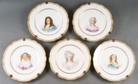 Série d&#039;assiettes en porcelaine de limoge fin XIXème siècle