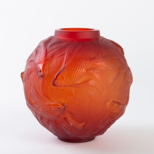 Vase « Formose » verre rouge orangé de René LALIQUE|||||||