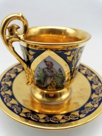 Paire de tasses en porcelaine de Feuillet, Paris XIXème - décor chinoisant