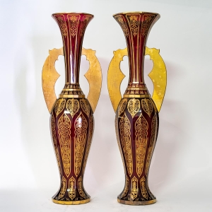 Vase en bohême rouge et or, XIXème siècle|||||||||