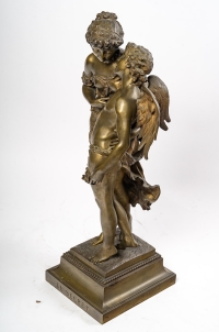 Bronze &quot;Cupidon et une jeune femme&quot;, couleur médaille, XIXème siècle