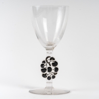Suite de 6 Verres à Liqueur &quot;Thionville&quot; verre blanc émaillé noir de René LALIQUE - 6 pièces