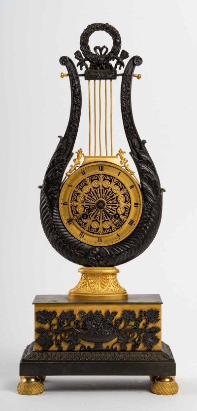 Pendule en bronze, XIXème||||||||