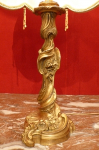 Luminaire Pied de lampe ancien en bronze doré fin XIXème siècle signé Gagneau