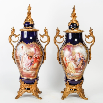 Exceptionnelle Paire De Vases En Porcelaine De Sèvres|Exceptionnelle Paire De Vases En Porcelaine De Sèvres|||||||||||