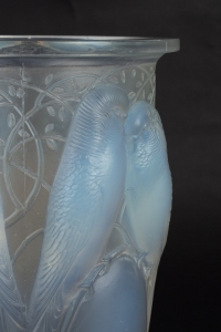 Vase « Ceylan » verre opalescent de René LALIQUE