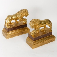 Paire de Lions Vénitiens en Bronze Doré milieu du XIXème Siècle
