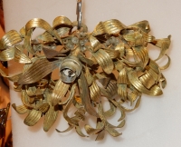 1900′ Lustre Boule de Gui en Bronze Art Nouveau a 3 Lampes