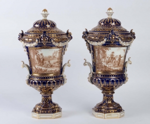 Paire de vases couverts en porcelaine 19e siècle|||||||||||||
