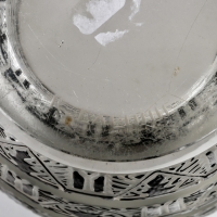 Vase &quot;Lagamar&quot; verre blanc émaillé noir d&#039;origine à chaud de René LALIQUE