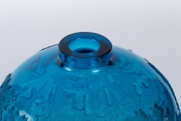 Vase « Acanthes » verre bleu électrique de René LALIQUE