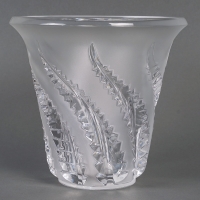 Vase Lalique France, Cristal, XXème Siècle.