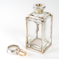 Lucien Falize : Pair of square section flasks in sterling silver and crystal circa 1905