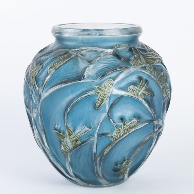 Vase « Sauterelles » verre blanc patiné bleu et vert à chaud de René LALIQUE||||||||