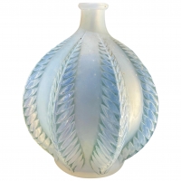 Rene Lalique vase Malines Opalescent