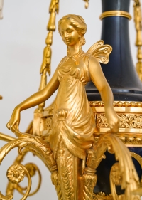 Lustre en bronze doré et métal patiné dit &quot;aux Termes&quot; fin XIXème Siècle