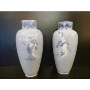 Paire de vases en faïence 1900 | Biron ||