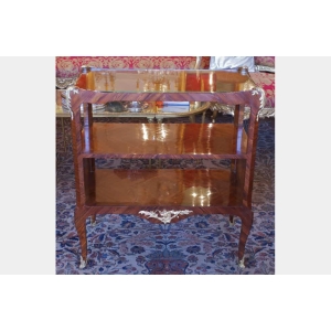 Table de Salon style Louis XV attribuée à Krieger | Biron ||