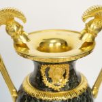 Paire de vases en marbre vert et bronzes | Biron IMG_7936