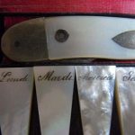 Rare semainier de cachets époque Empire | Biron semainier-cachets_nacre_c