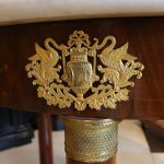 Gueridon en acajou, placage d’acajou et bronze doré d’époque Empire | Biron IMG_3715