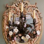 Paire d’appliques XIXème siècle en tôle peinte et porcelaine | Biron IMG_6243