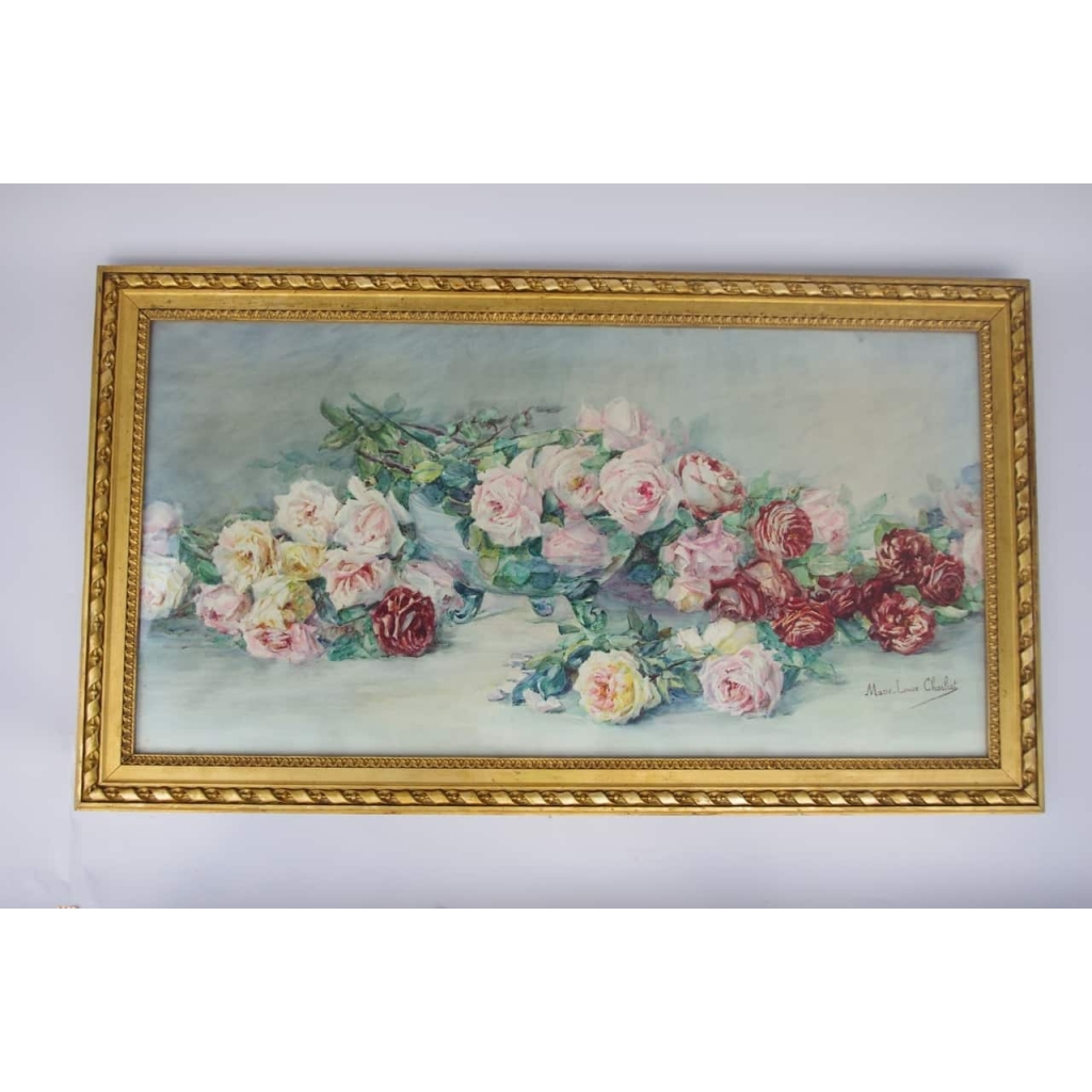 Aquarelle aux bouquets de roses et coupelle d’eau signée Marie-Louise Charliat, cadre de style Louis XVI, XXe siècle | Biron ||