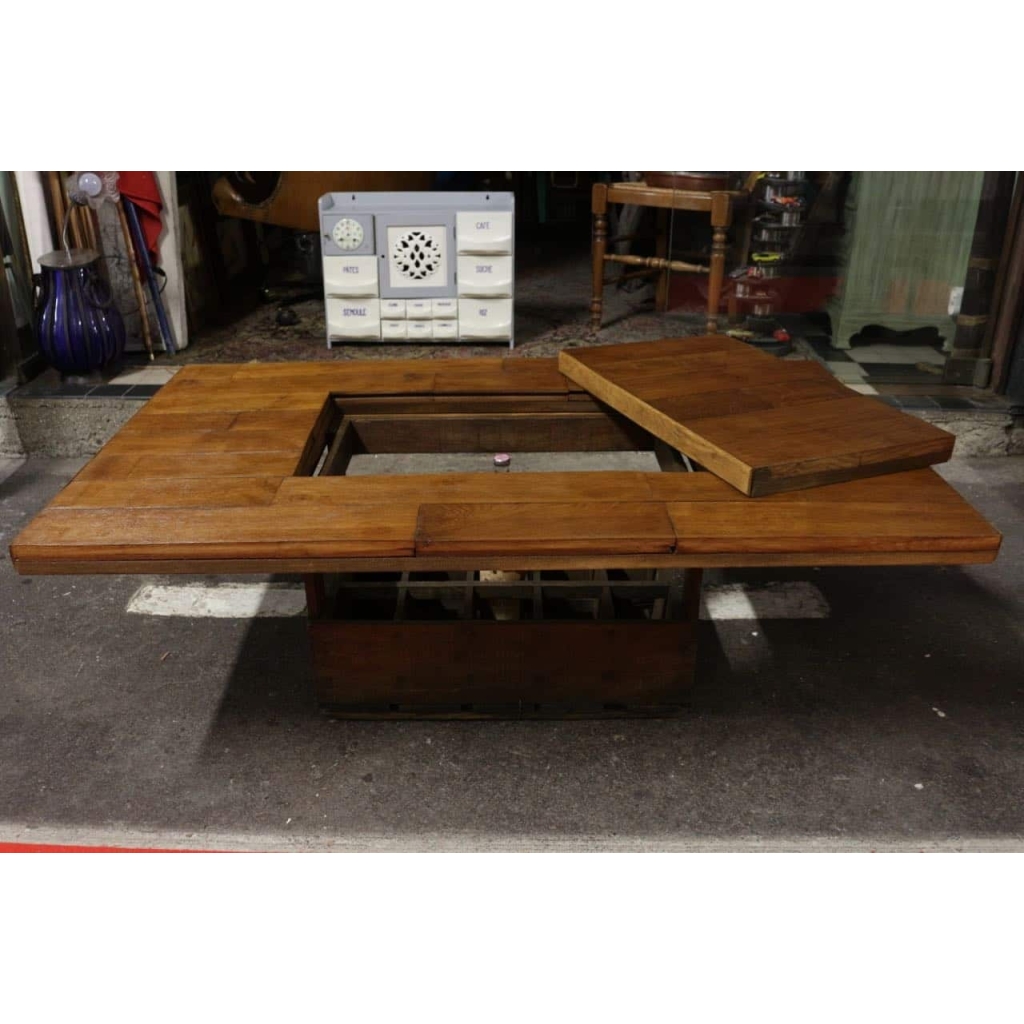 Table basse avec casier à bouteilles (création) | Biron Table basse avec casier à bouteilles (création)