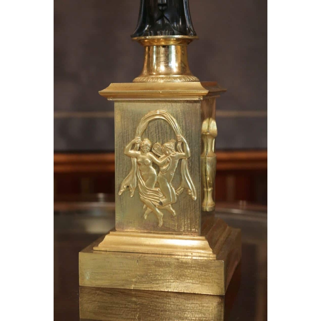 Paire de candélabres en bronze doré d’époque Restauration | Biron Paire de candélabres en bronze doré d'époque Restauration