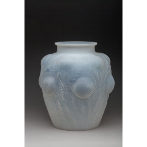 RENE LALIQUE (1860-1945) Paire de vases Donremy opalescent