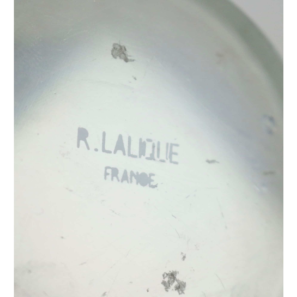 RENE LALIQUE (1860-1945) Mascotte « Naiade » opalescente | Biron RENE LALIQUE (1860-1945) Mascotte "Naiade" opalescente