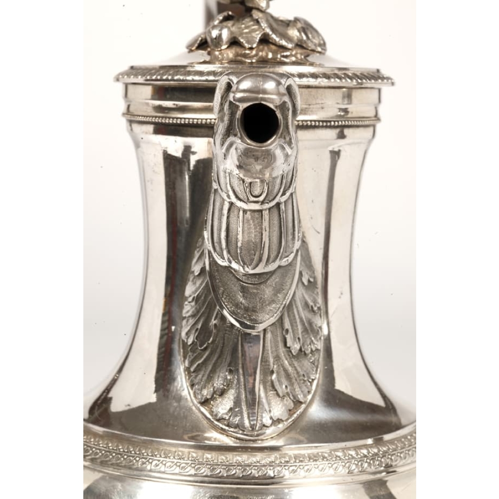 ORFEVRE J.G ROUSSEAU – VERSEUSE EN ARGENT MASSIF D’EPOQUE EMPIRE. | Biron ORFEVRE: J.G.R. - VERSEUSE EN ARGENT MASSIF D'EPOQUE EMPIRE.