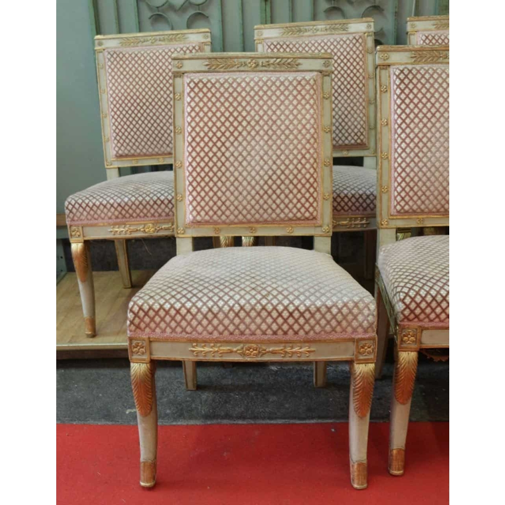 Série de 9 chaises de style Empire | Biron Série de 9 chaises de style Empire