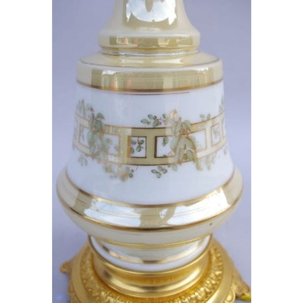 Paire de lampes en porcelaine de Paris circa 1880 | Biron Paire de lampes en porcelaine de Paris circa 1880
