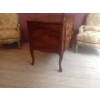 Pierre HACHE - Commode sauteuse en noyer d’époque Louis XV