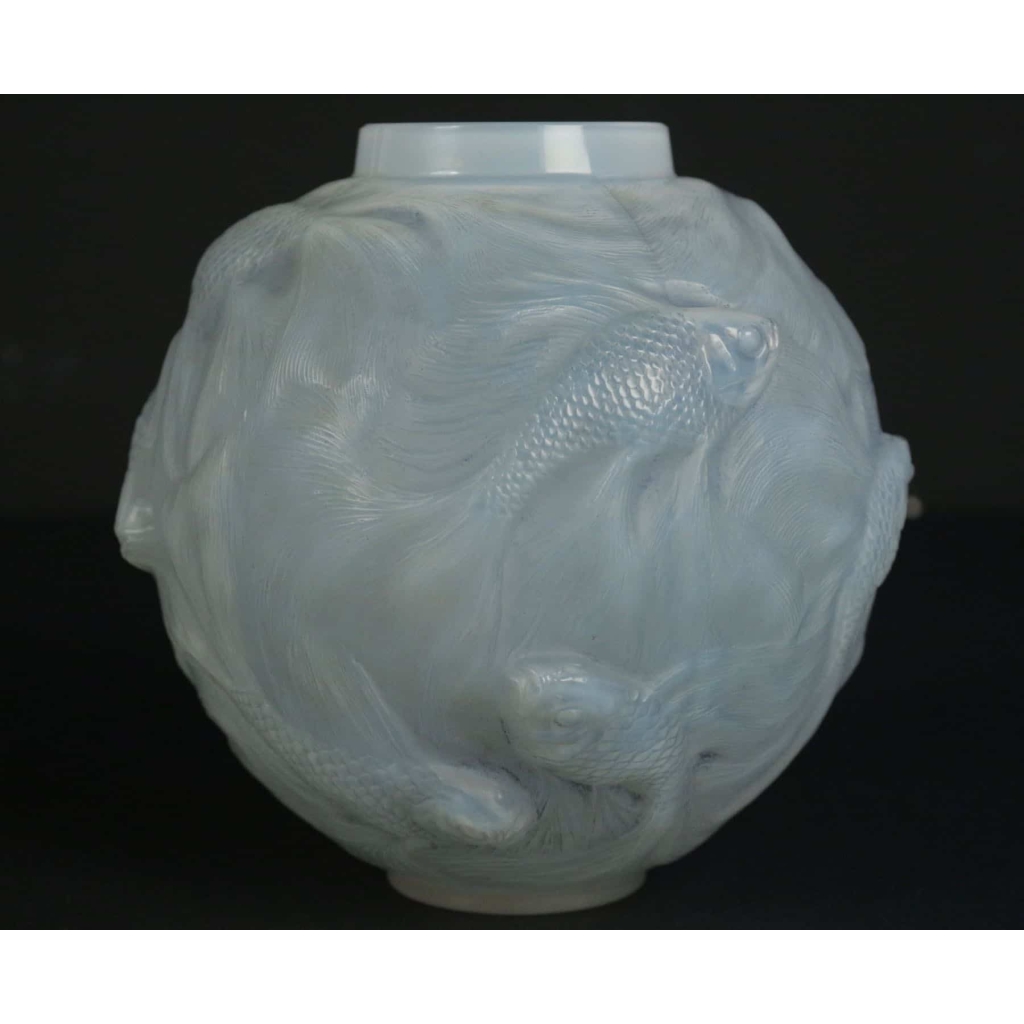 René lalique : Vase "Formose" verre opalescent