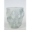 René Lalique vase « Rampillon » opalescent | Biron |||