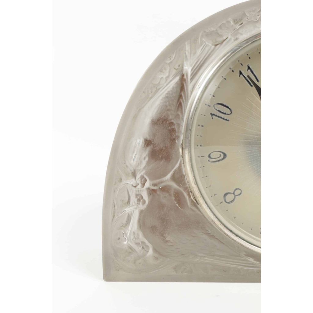 René Lalique & Ato pendule borne « Moineaux » | Biron René Lalique & Ato pendule borne "Moineaux"