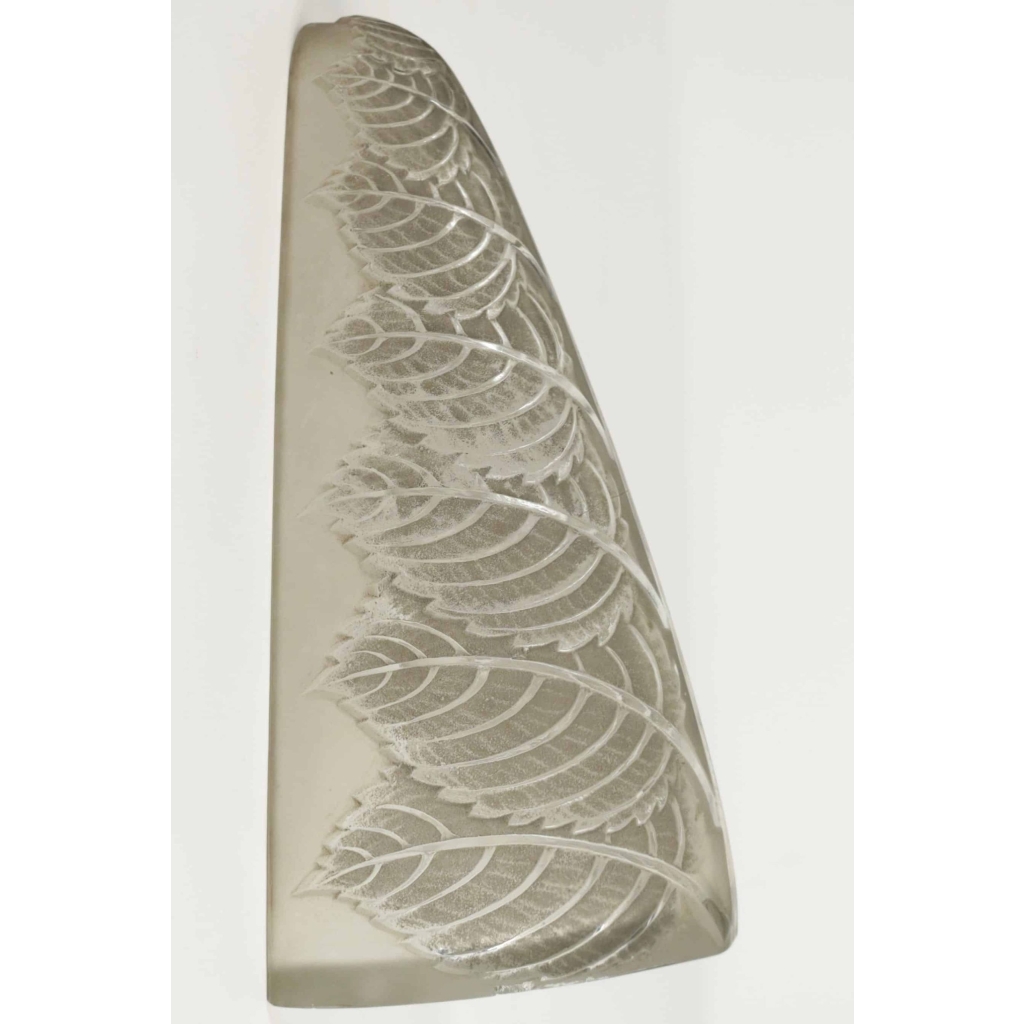 René Lalique Applique noisetier | Biron René Lalique Applique noisetier