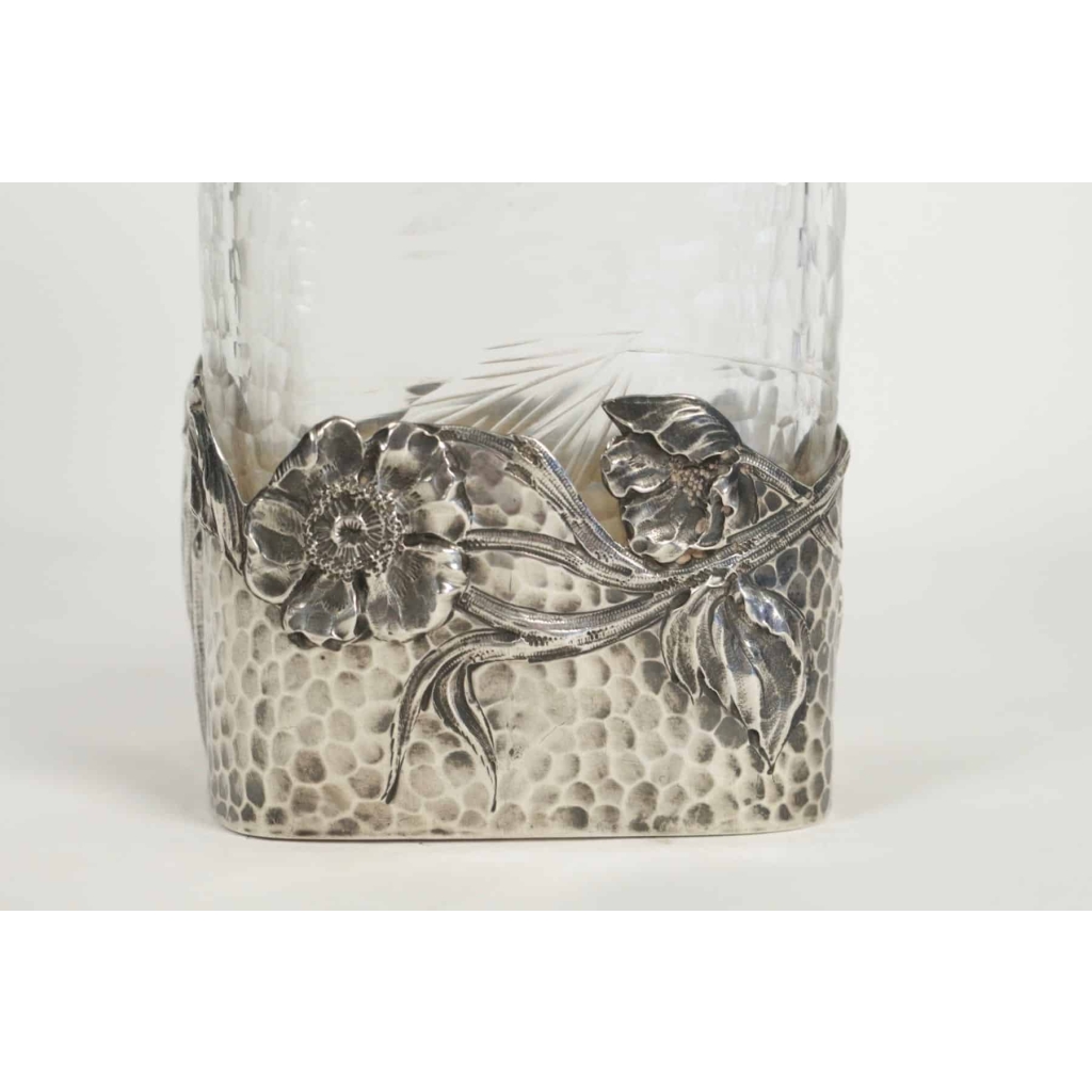 Vase en argent massif et cristal martelé Art nouveau | Biron Vase en argent massif et cristal martelé Art nouveau