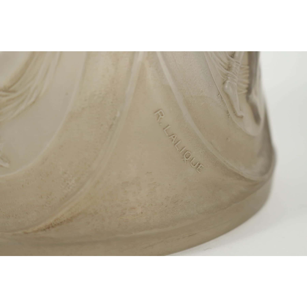 René Lalique Vase « Camées » | Biron René Lalique Vase "Camées"