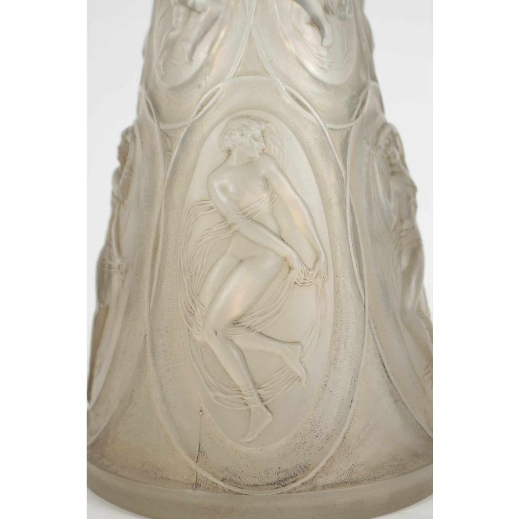 René Lalique Vase « Camées » | Biron René Lalique Vase "Camées"