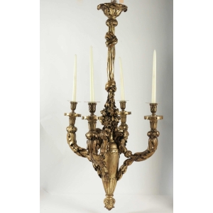 Lustre en bois sculpté et doré du XIXème siècle pour l’utilisation de l’éclairage à la bougie, 4 bras, 4 bougies. | Biron ||||||