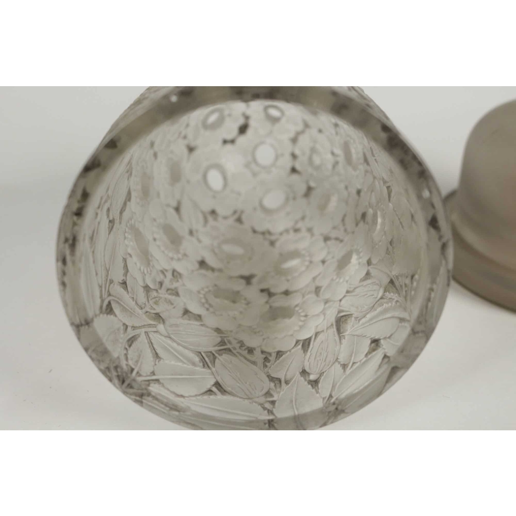 René Lalique lampe berger "Bouton d Or"
