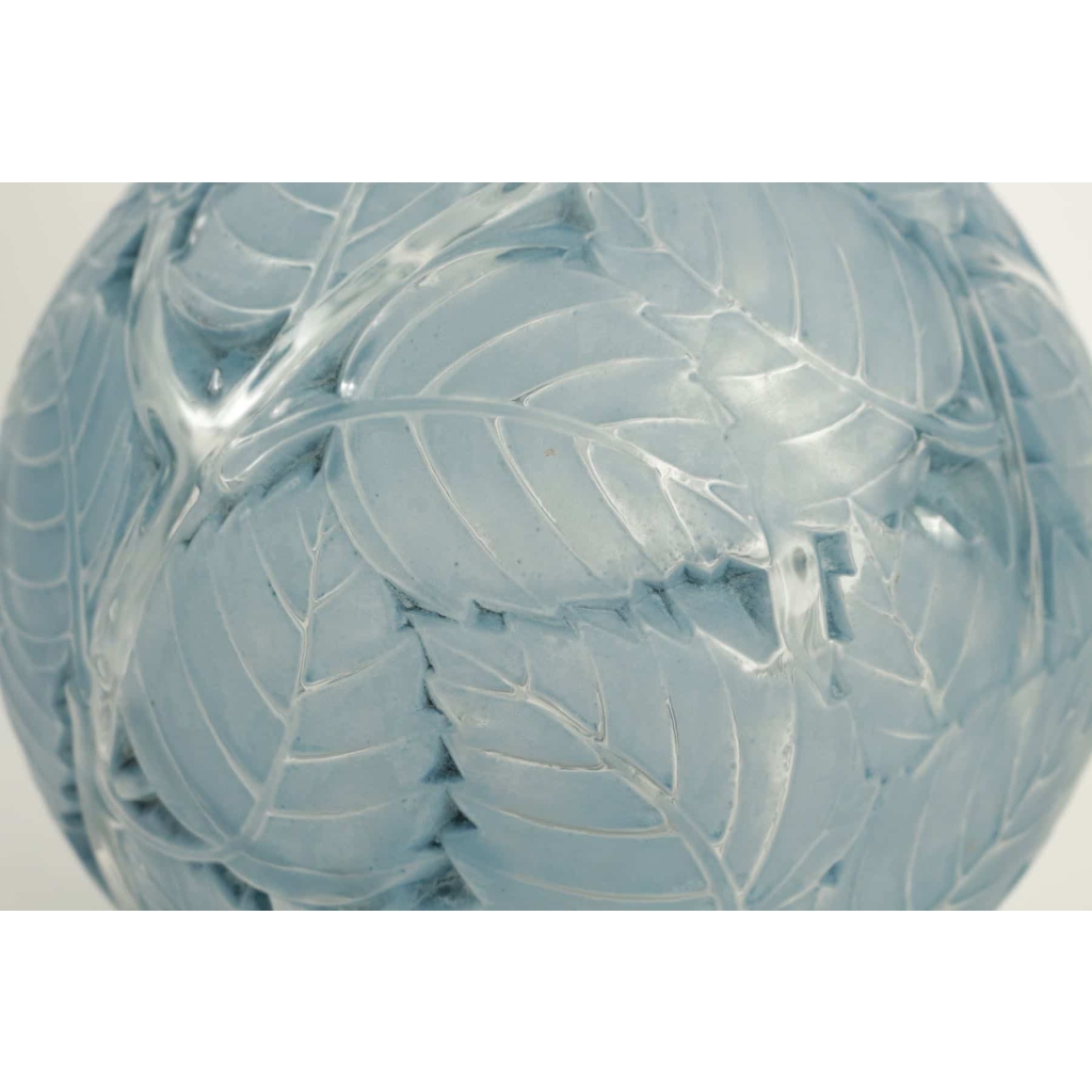 RENE LALIQUE (1860-1945) Vase « Milan » | Biron RENE LALIQUE (1860-1945) Vase "Milan"