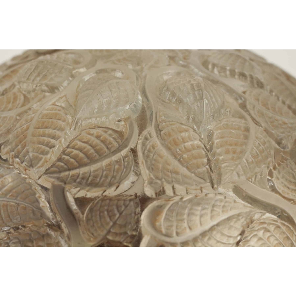 René lalique (1860-1945) Plafonnier « Charmes » | Biron René lalique (1860-1945) Plafonnier "Charmes"