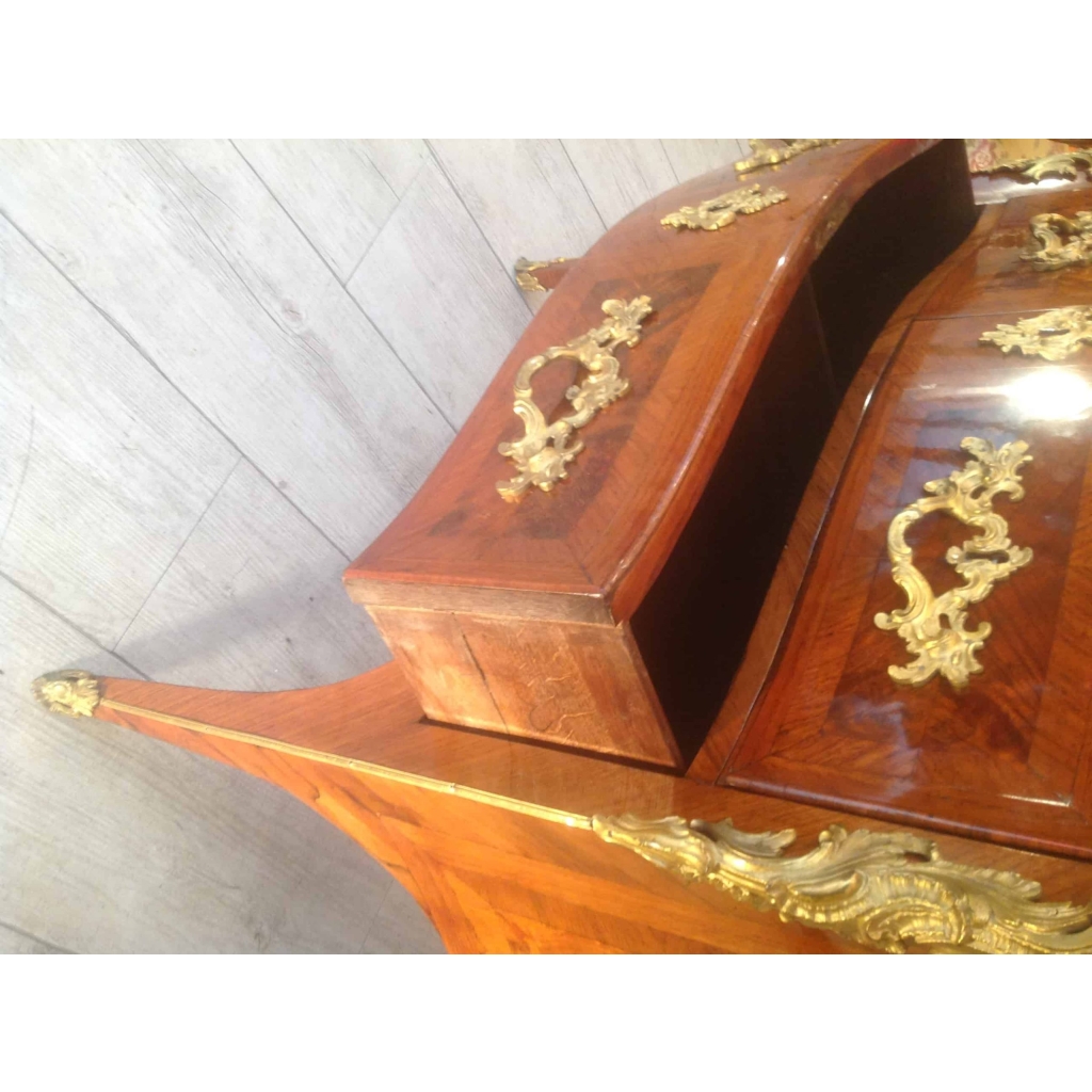 Commode époque louis XV