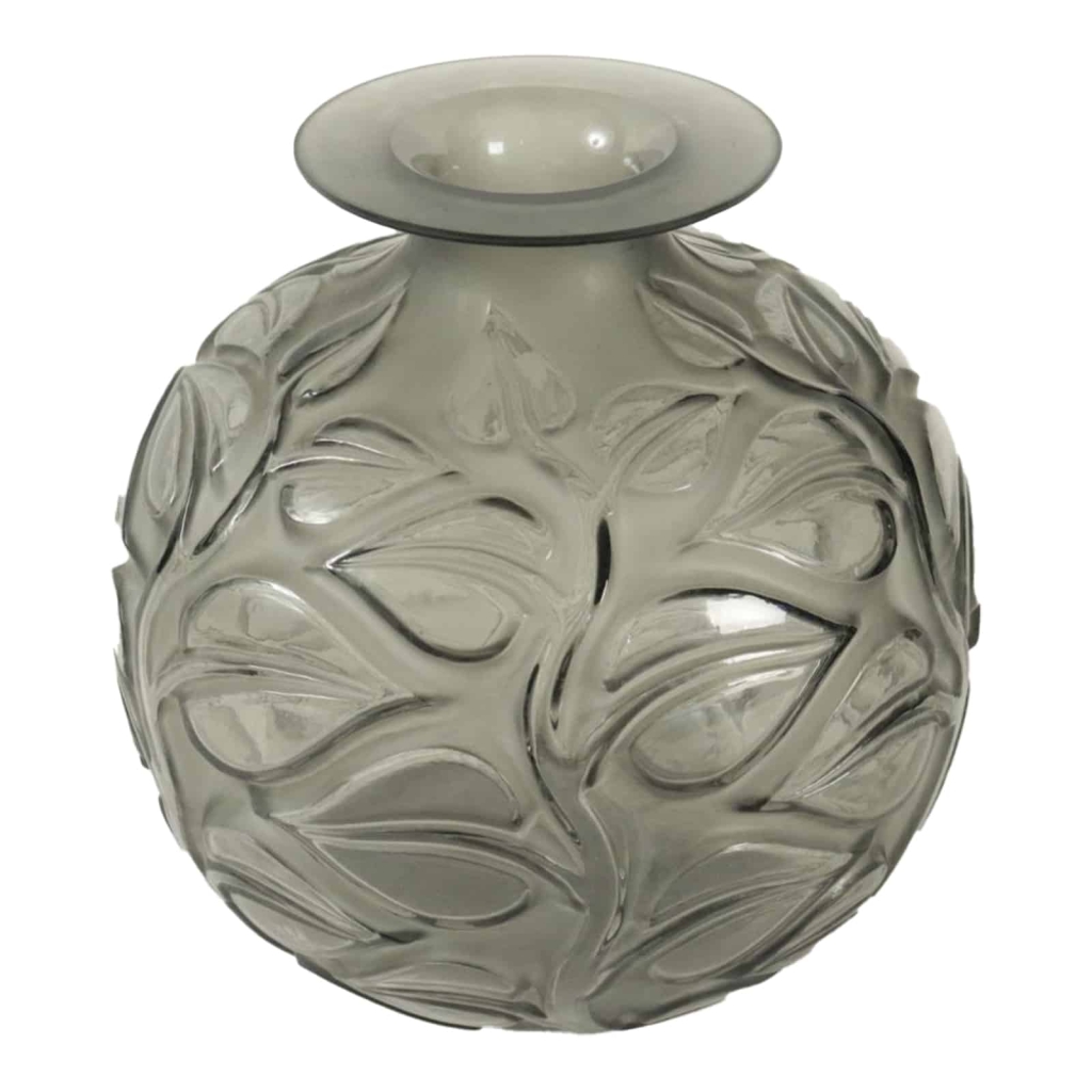 René Lalique (1860-1945) vase Sophora gris | Biron René Lalique (1860-1945) vase Sophora gris