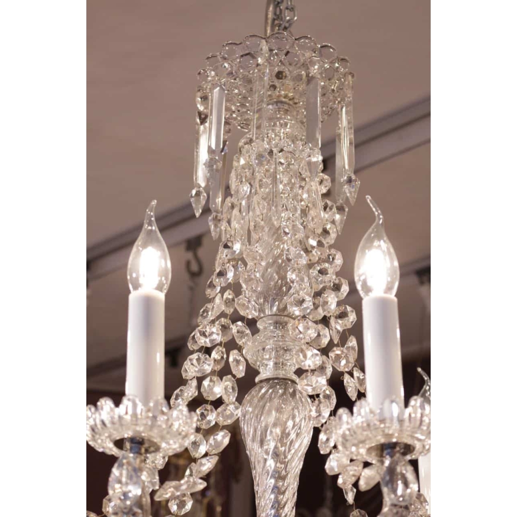 Baccarat - Lustre argenté eclairant par neuf bras de lumiere