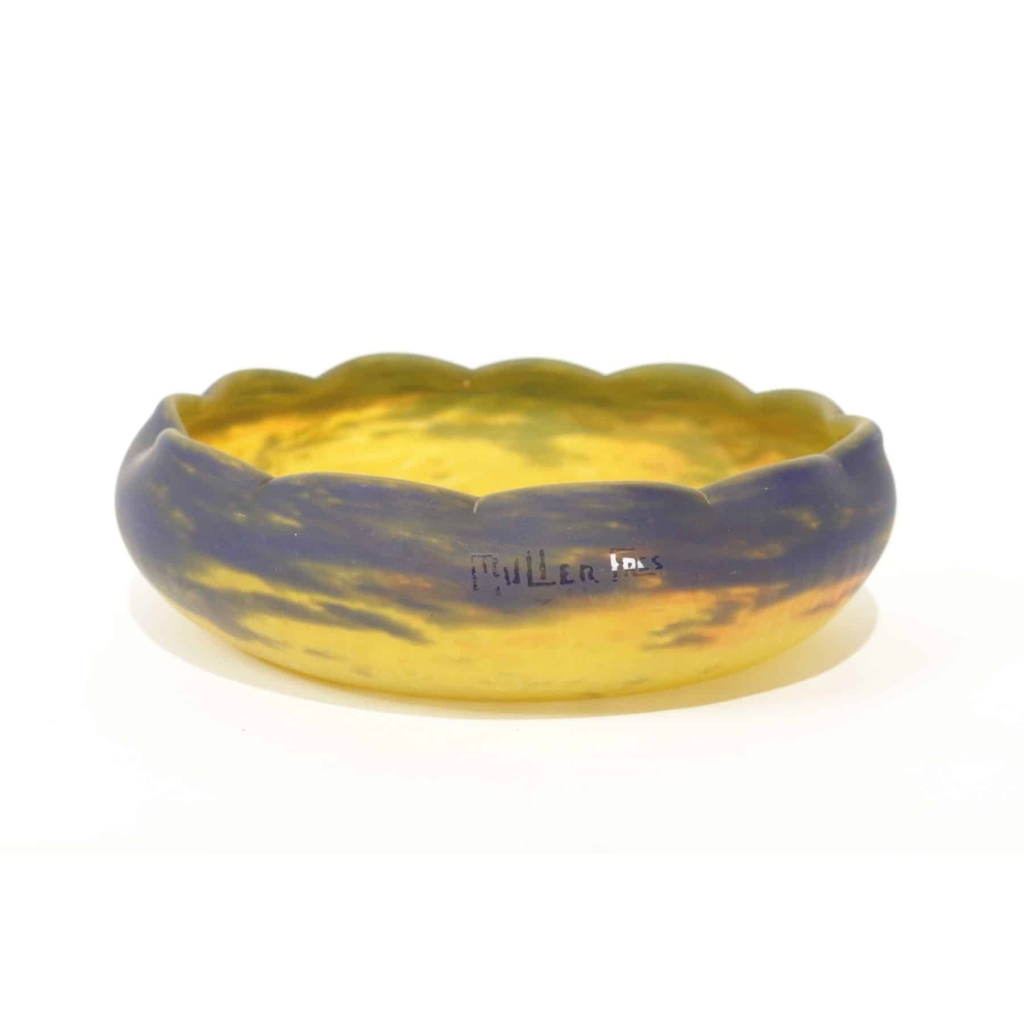Coupe en pâte de verre de la maison Muller Frères, 1930. | Biron ||||